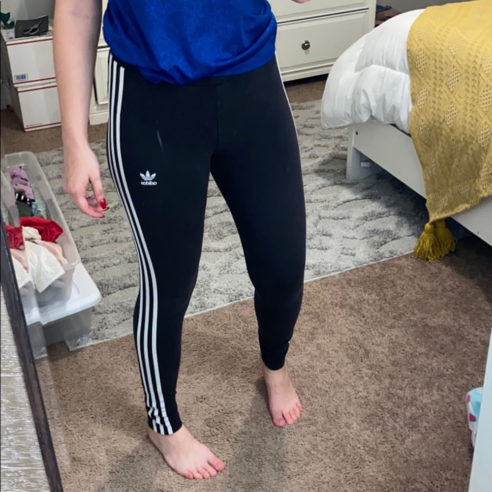 ADIDAS 3 STRIPE LEGGINGS✌🏻